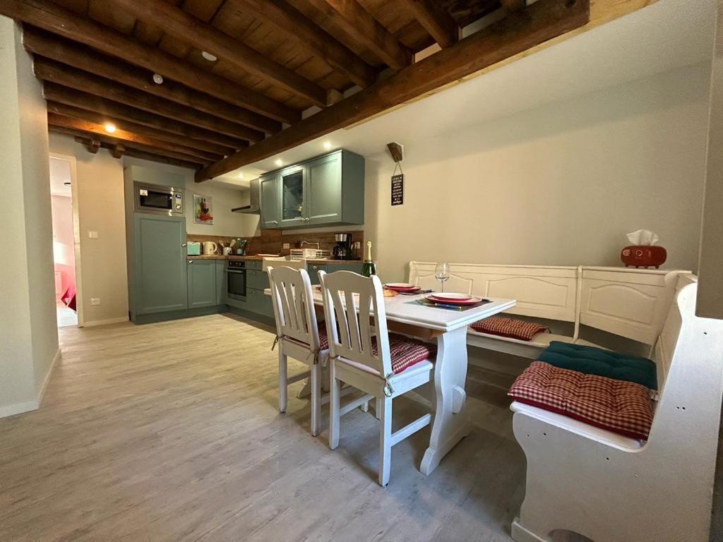 Le Citadin Bourguignon Guest House Toucy Exterior foto